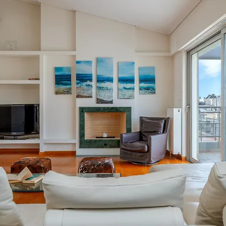Elvita Sea View Maisonette